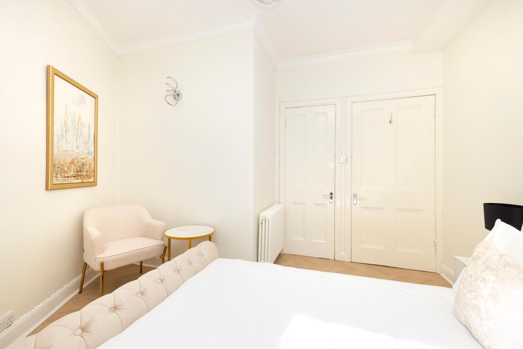 爱丁堡Joivy Modern Flat In City Centre - For Up To 3 Guests公寓 外观 照片