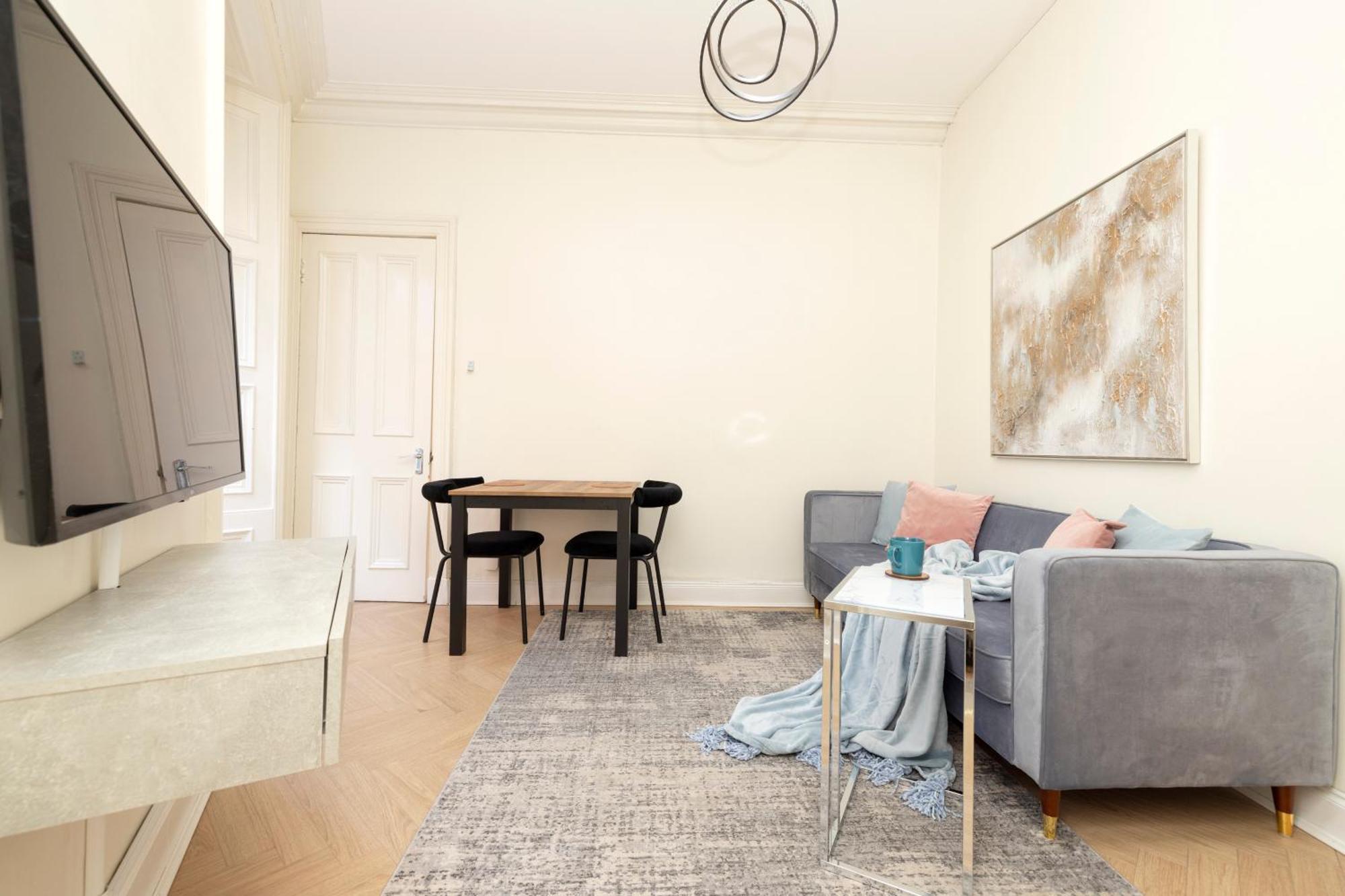 爱丁堡Joivy Modern Flat In City Centre - For Up To 3 Guests公寓 外观 照片